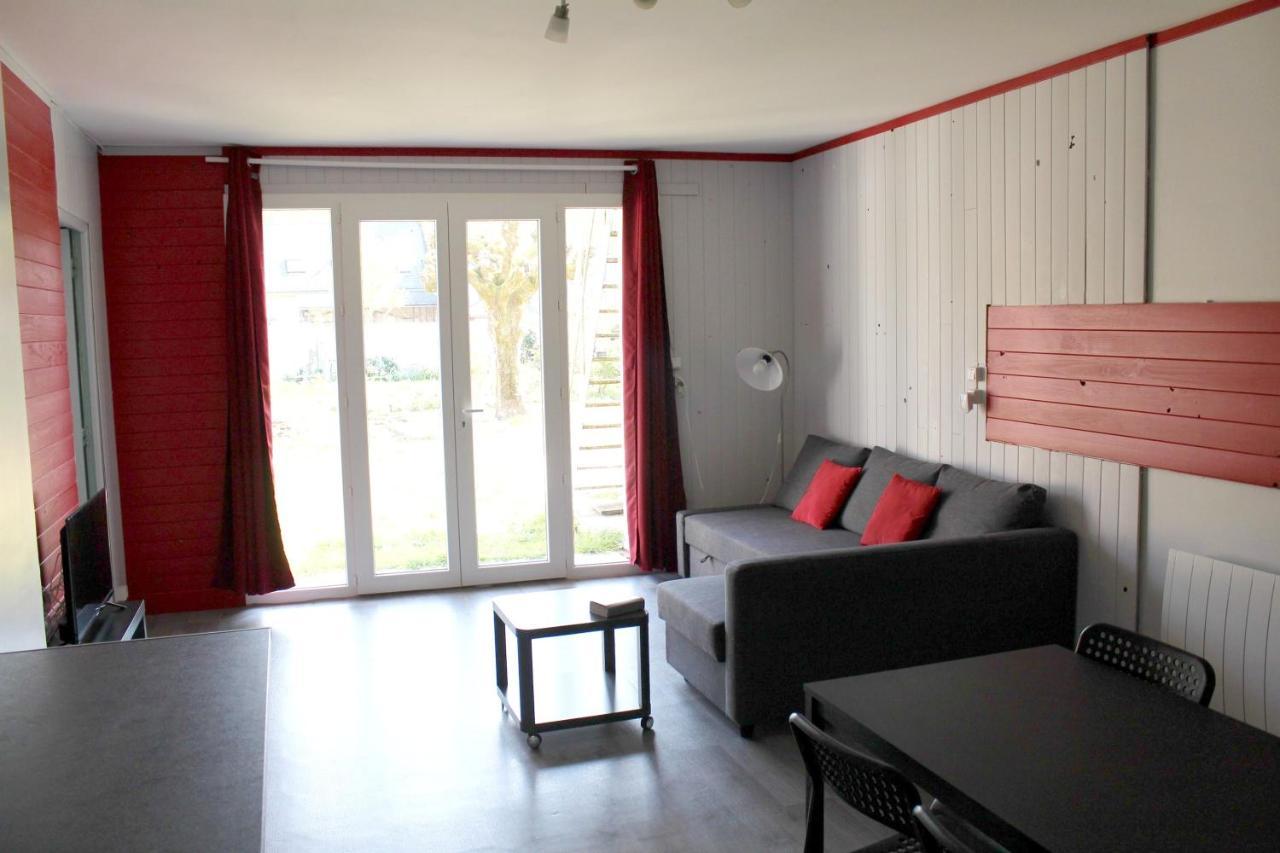 Maison Charmante A Saint-Patrice Avec Jardin Prive Luaran gambar
